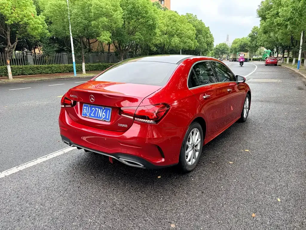 Mercedes-Benz A-Class — фото 8