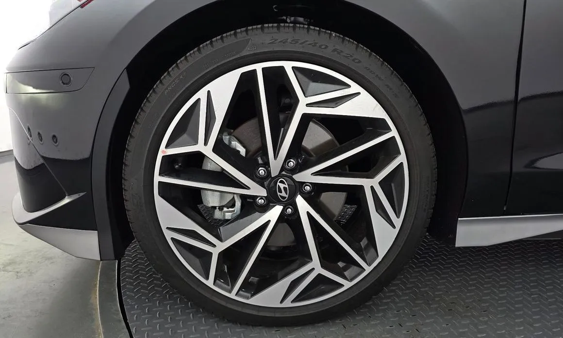 Hyundai Ioniq6 — фото 9