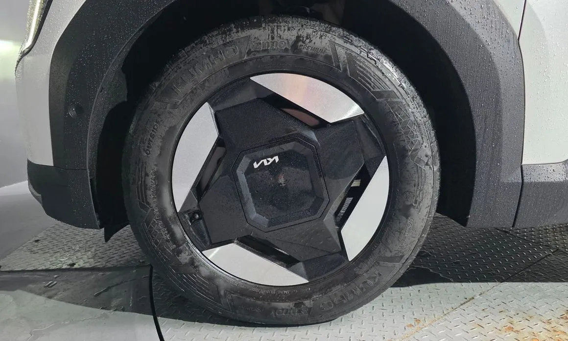 Kia EV9 2024 из KR, фото 7