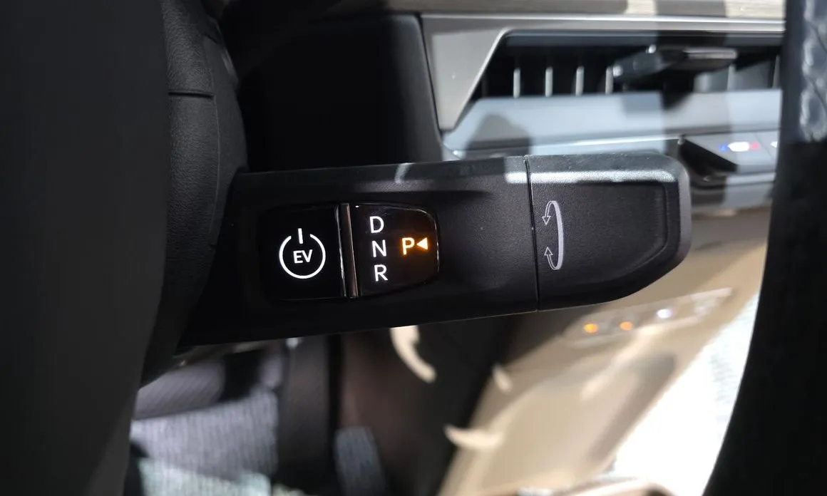 Kia EV9 2024 из KR, фото 6