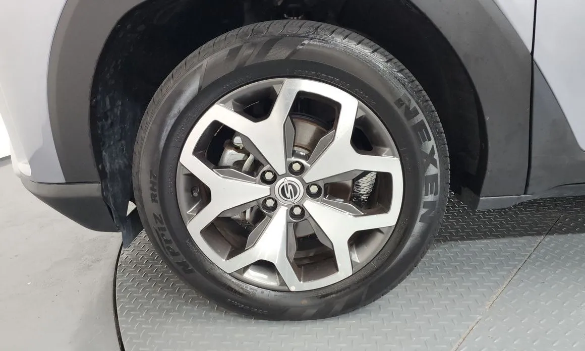 KG Mobility (Ssangyong) Torres — фото 4