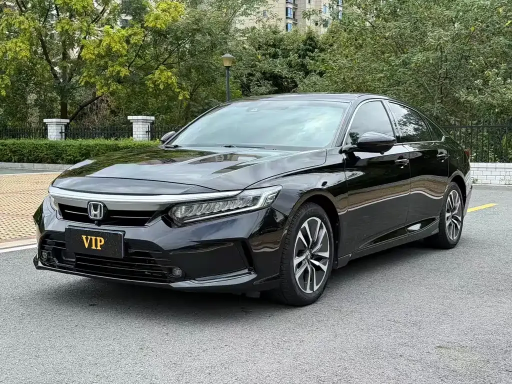 Honda Inspire — фото 1