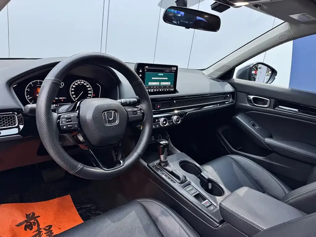 Honda Civic — фото 8