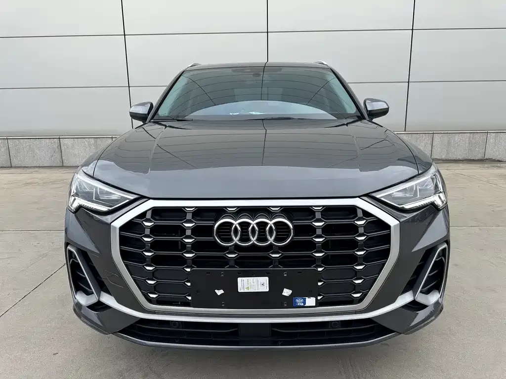 Audi Q3 — фото 5