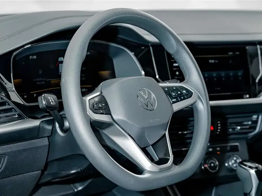 Volkswagen Passat — фото 7