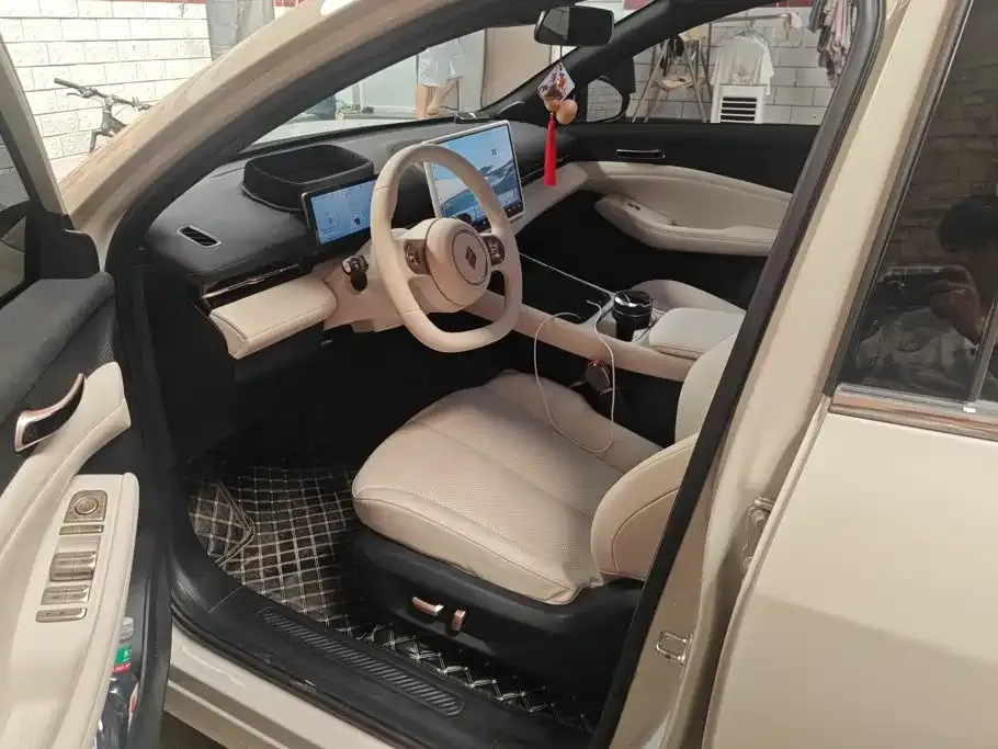 Baojun Yunhai 2025 из CN, фото 6