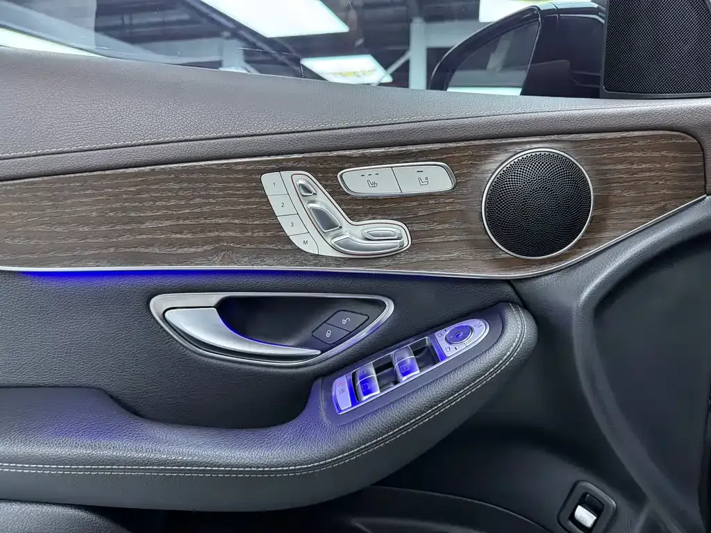 Mercedes-Benz GLC 2022 из CN, фото 2