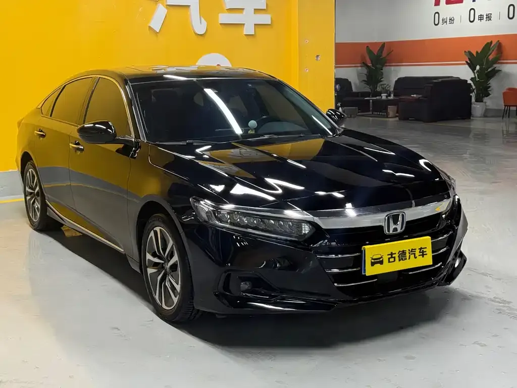 Honda Accord — фото 5