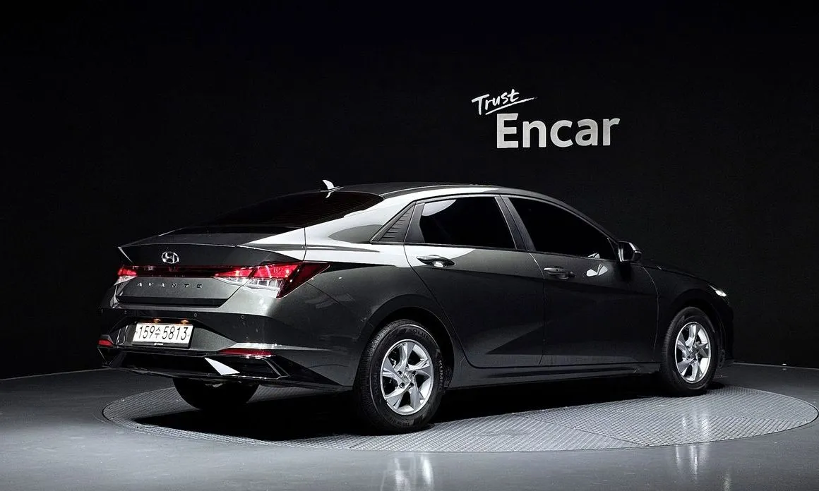 Hyundai AVANTE — фото 5