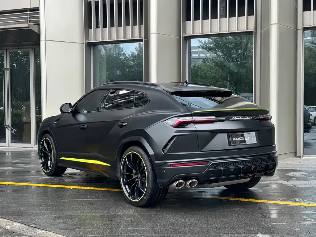 Lamborghini Urus — фото 3