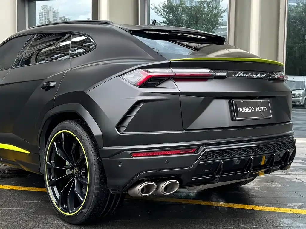 Lamborghini Urus — фото 8