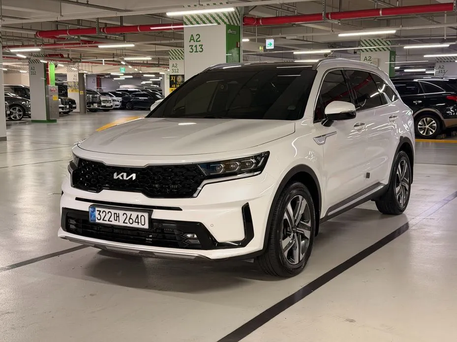 Kia Sorento — фото 1