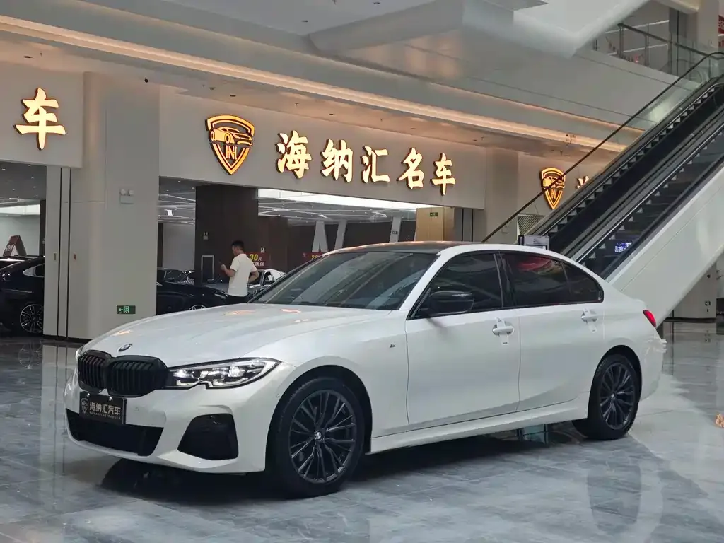 BMW 3 Series — фото 1