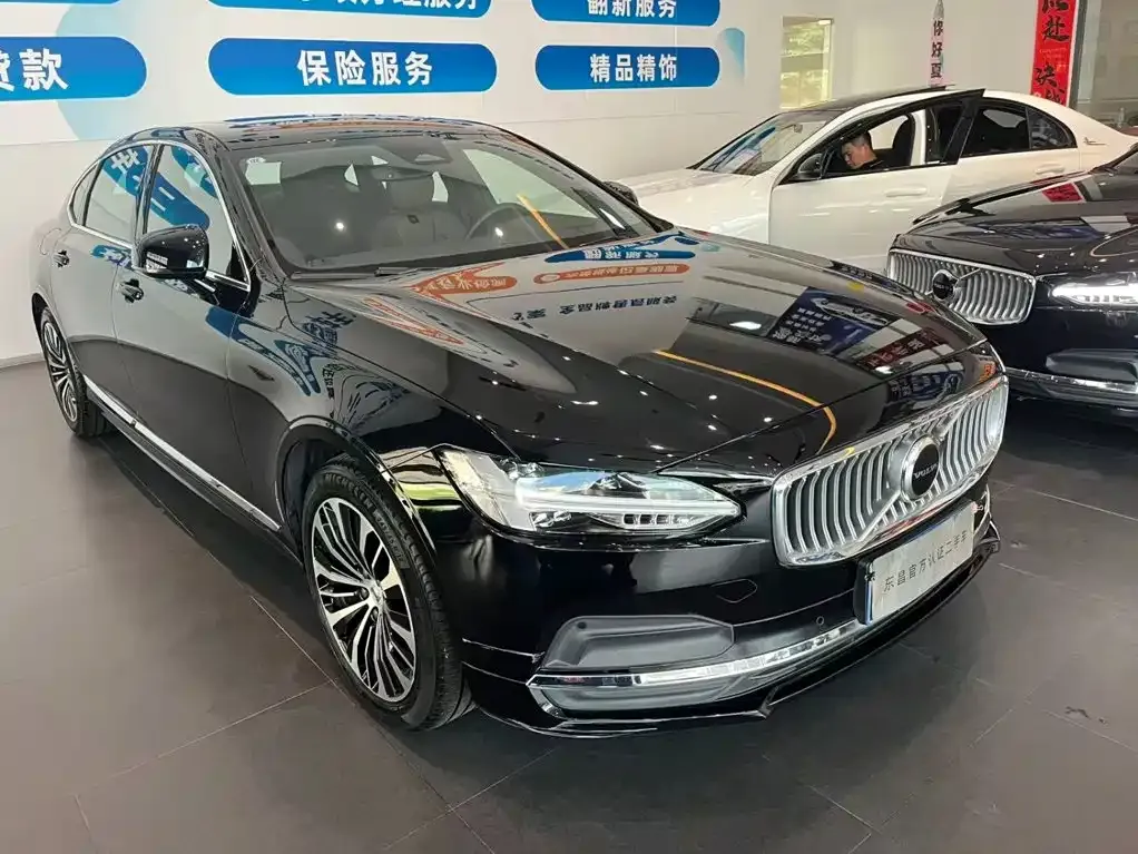 Volvo S90 2024 из CN, фото 9