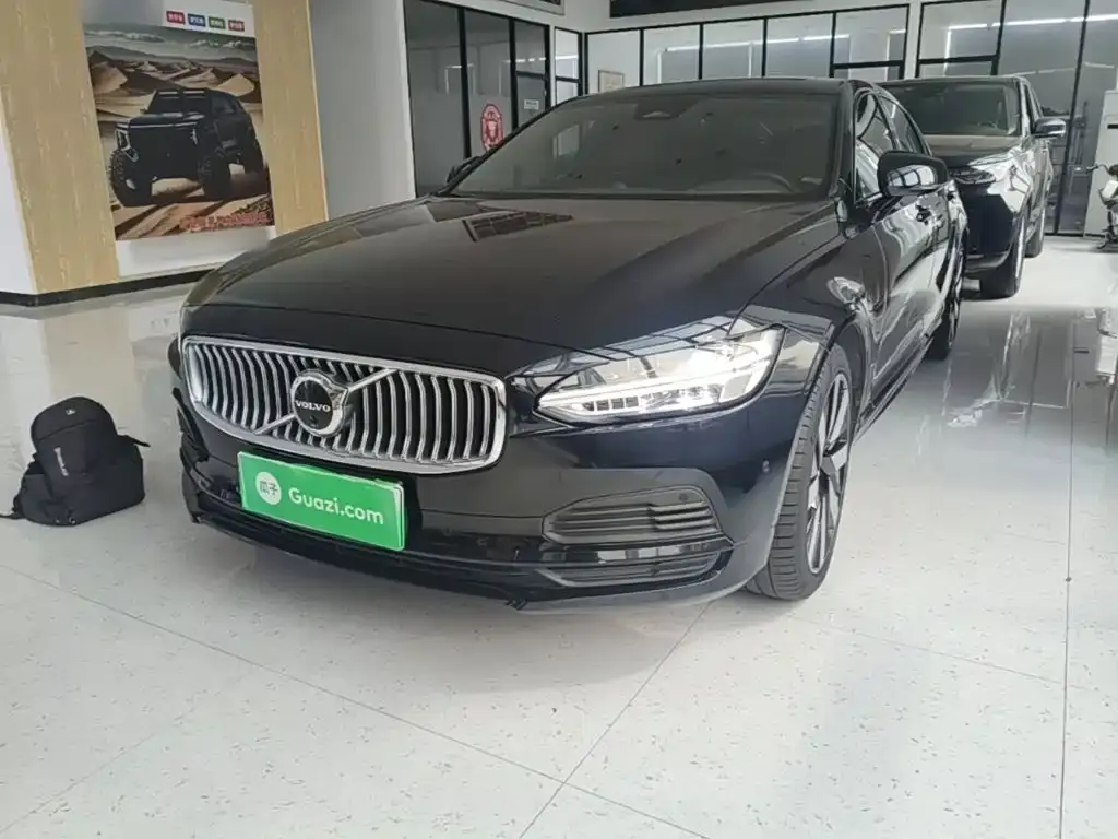 Volvo S90 PHEV — фото 9