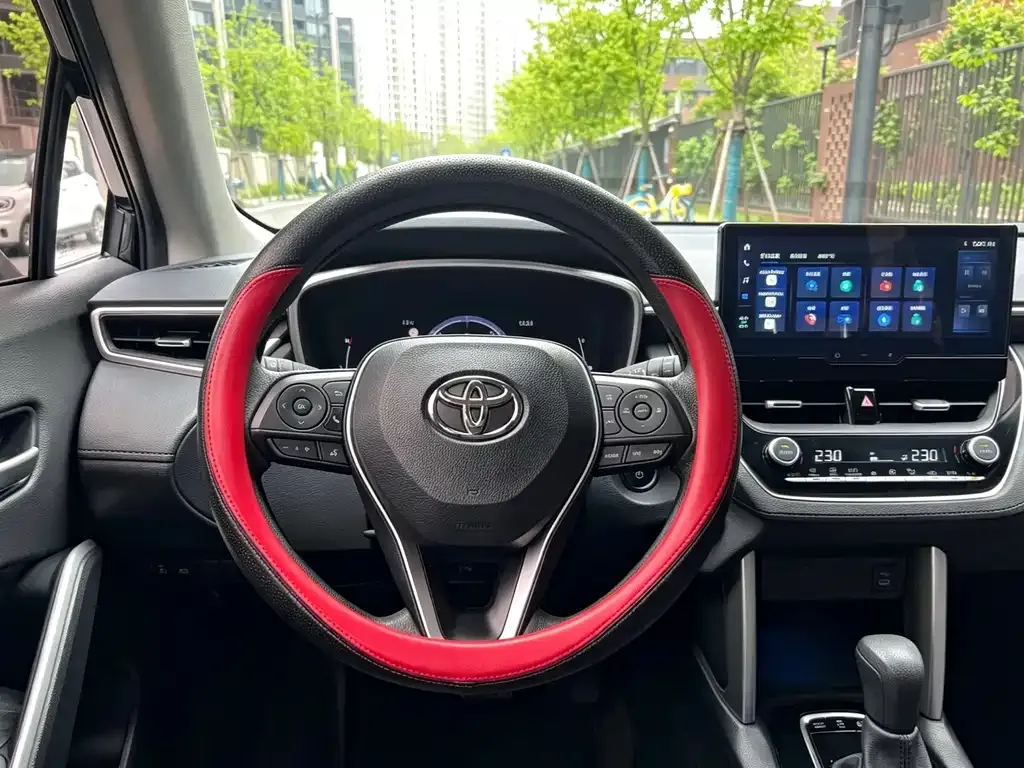 Toyota Frontlander — фото 4
