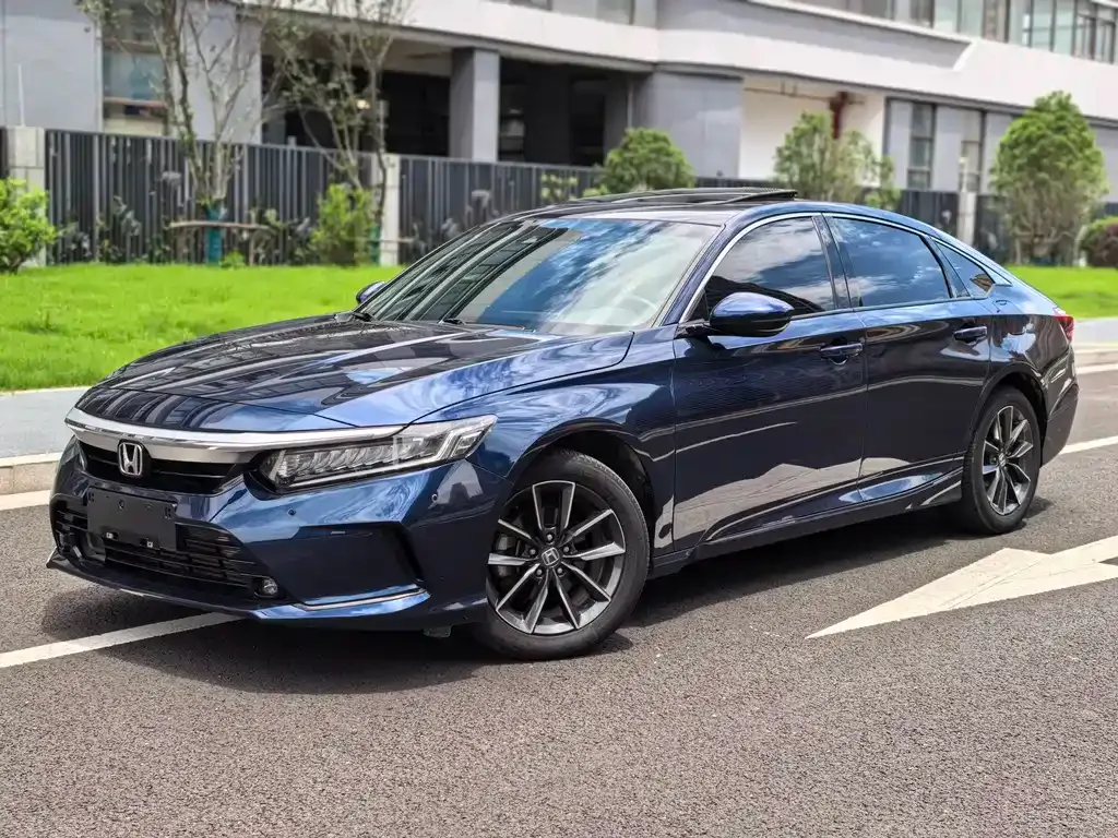 Honda Inspire — фото 1