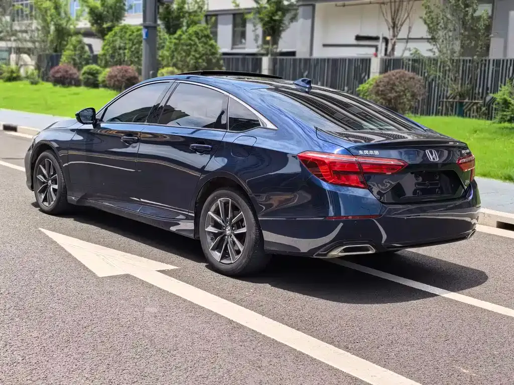 Honda Inspire — фото 5