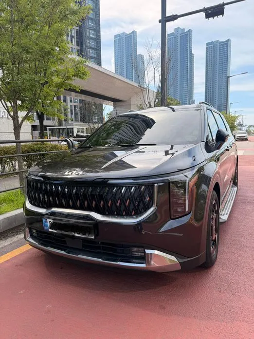 Kia Carnival — фото 1
