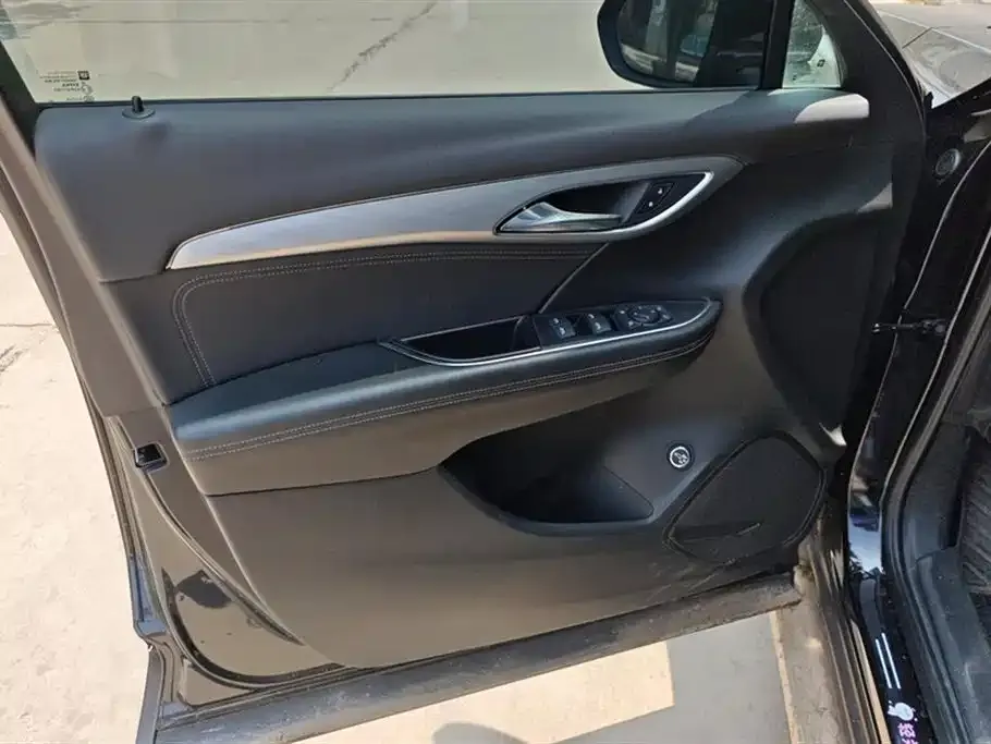 Buick Envision Plus — фото 7