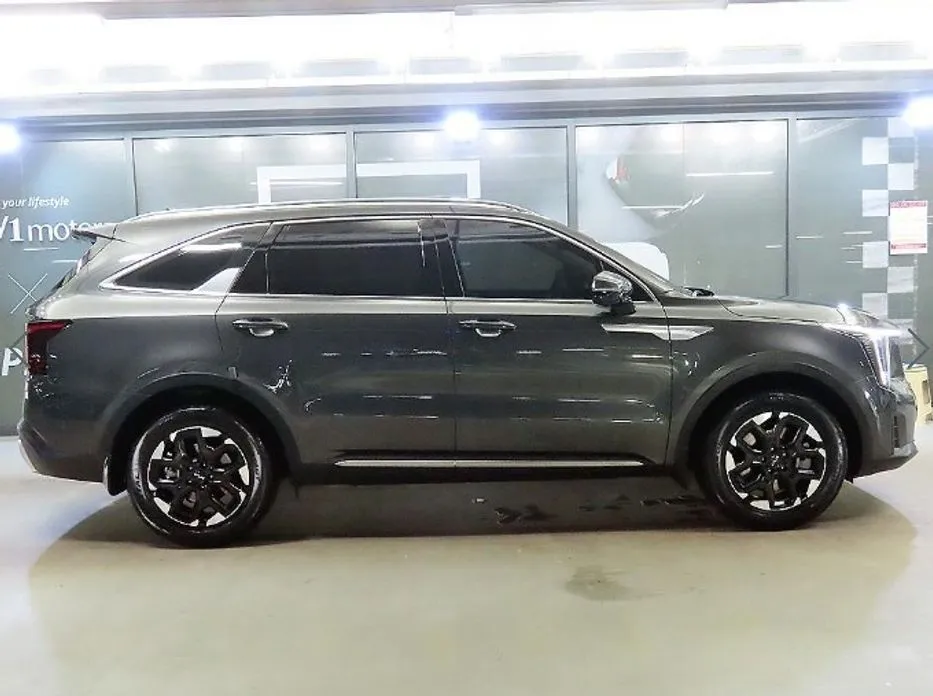 Kia Sorento — фото 5