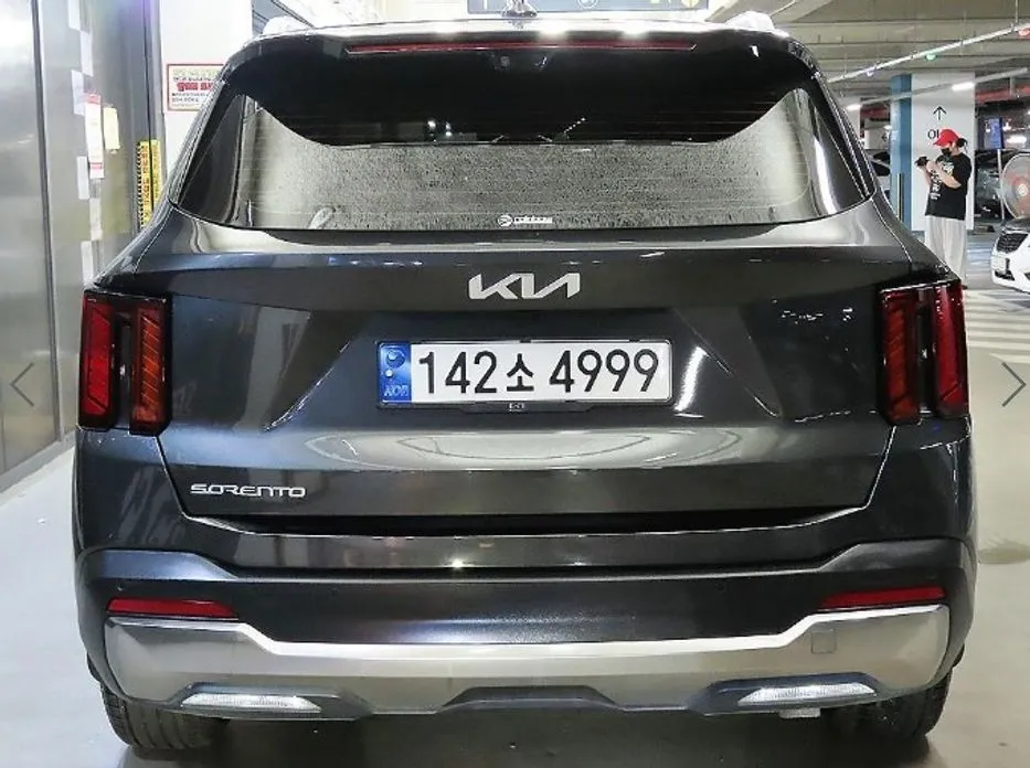 Kia Sorento — фото 9