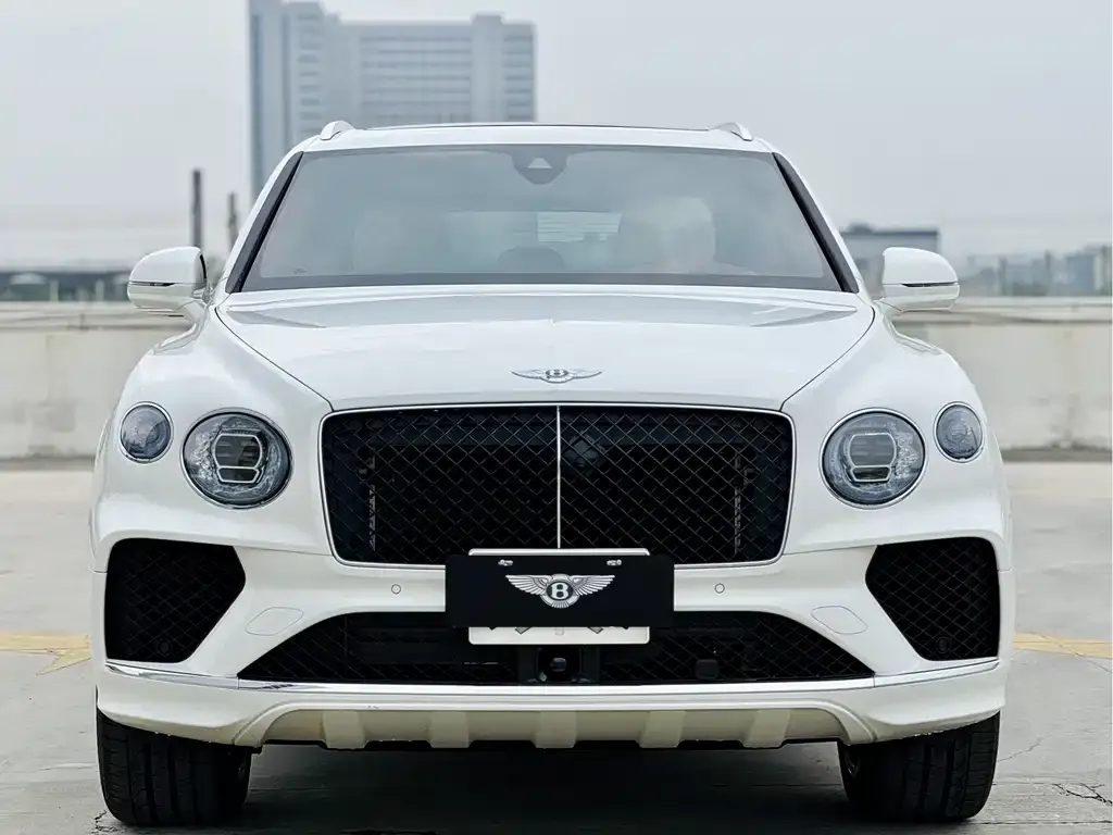 Bentley Bentayga — фото 6