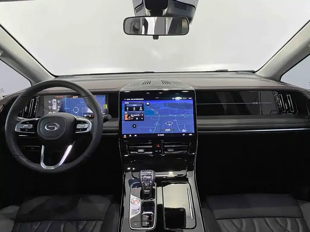 GAC Motor Trumpchi M8 — фото 10
