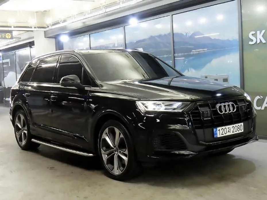Audi Q7 55 TFSI Quattro Premium 1