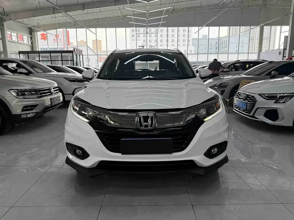 Honda Vezel — фото 8