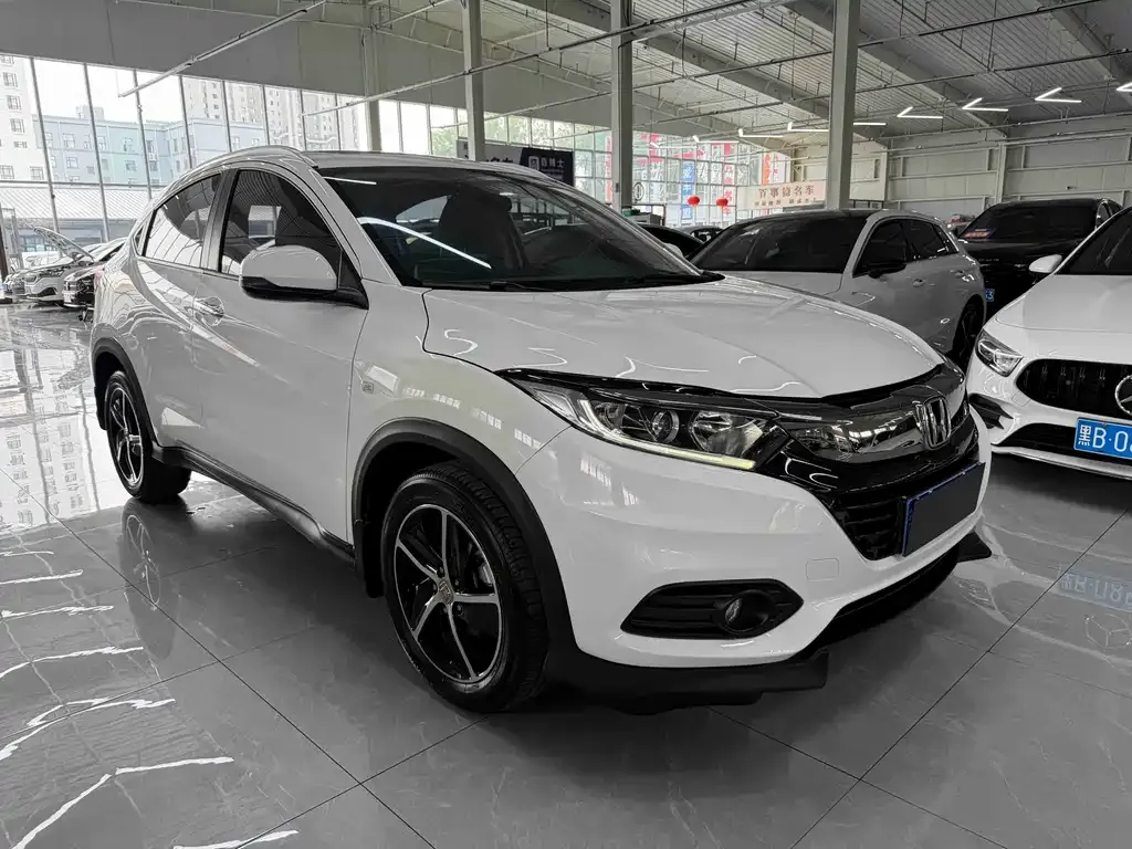Honda Vezel — фото 9