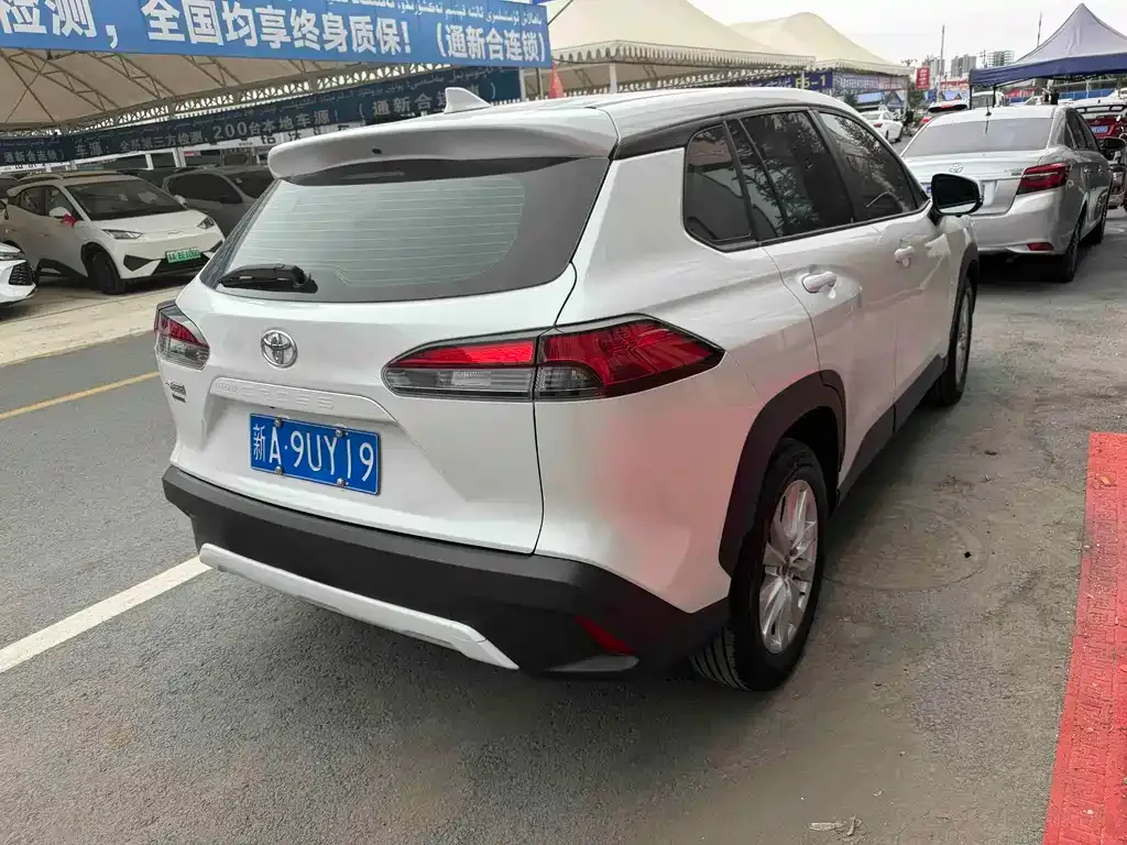 Toyota Corolla Cross — фото 2