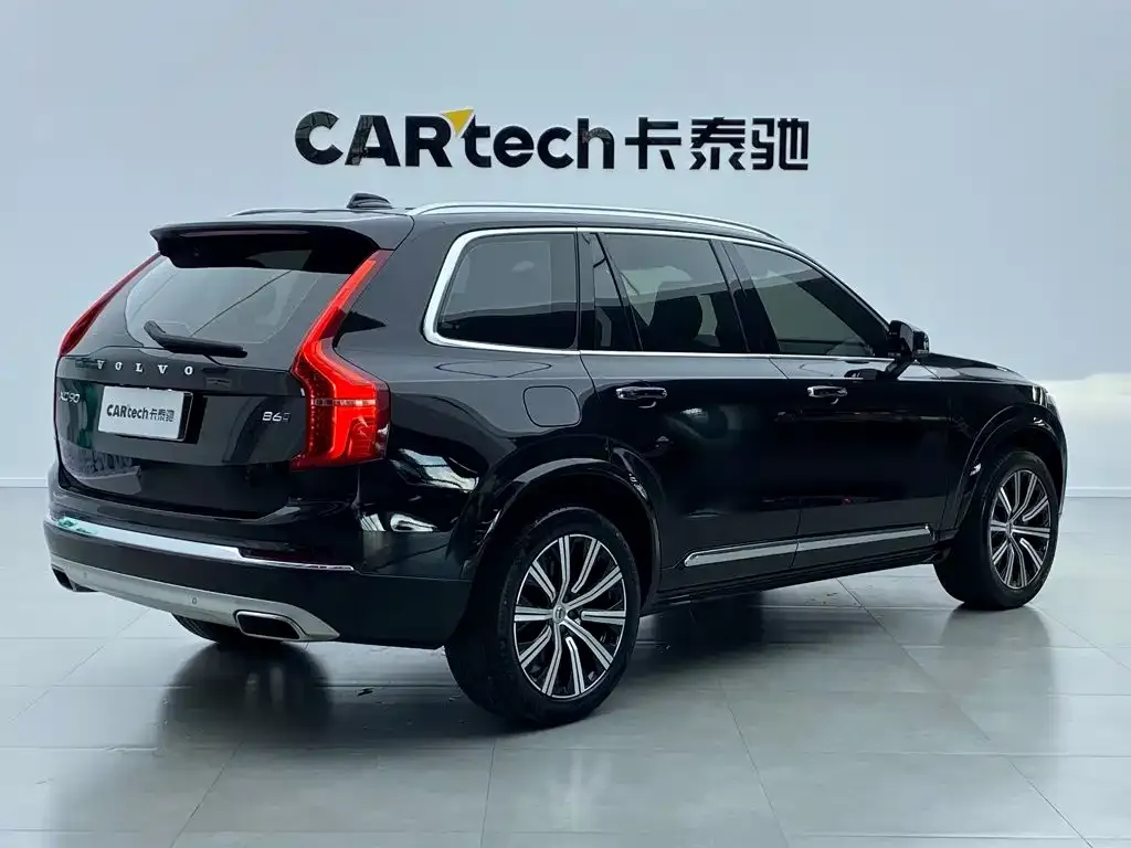 Volvo XC90 — фото 5