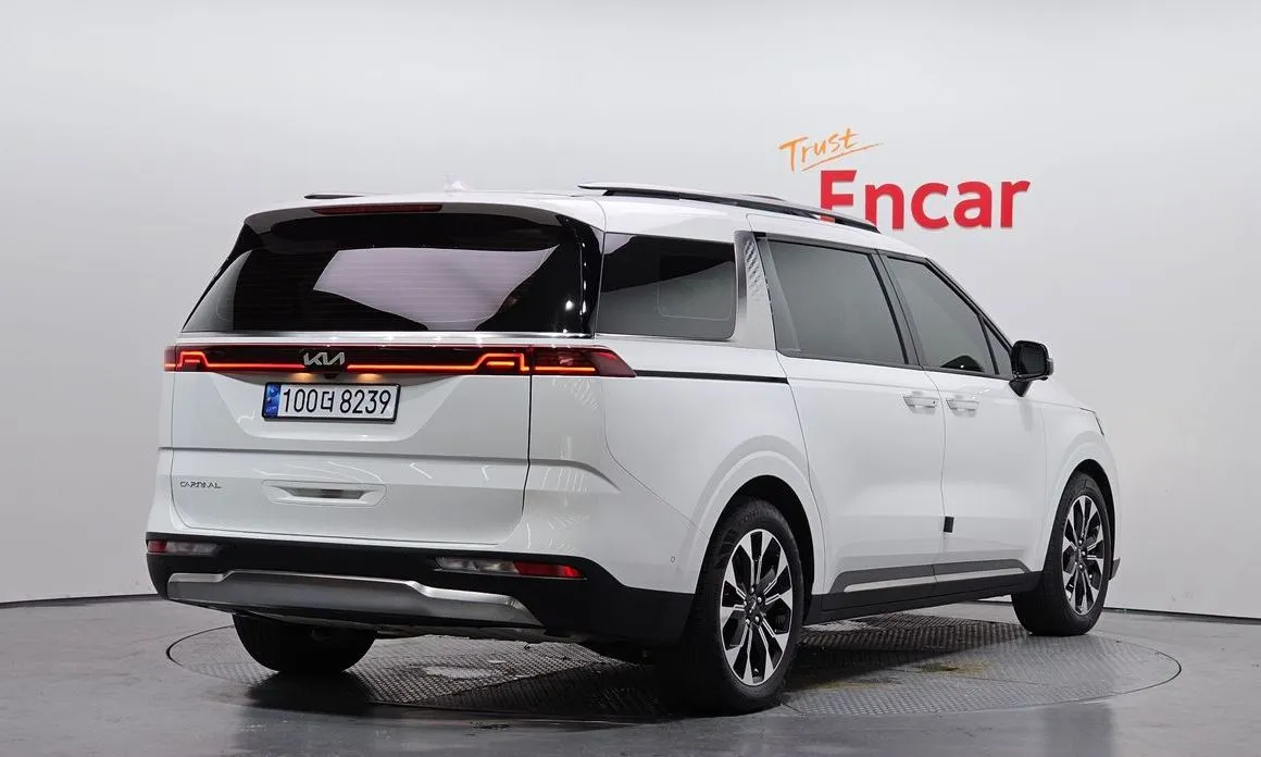 Kia Carnival — фото 2