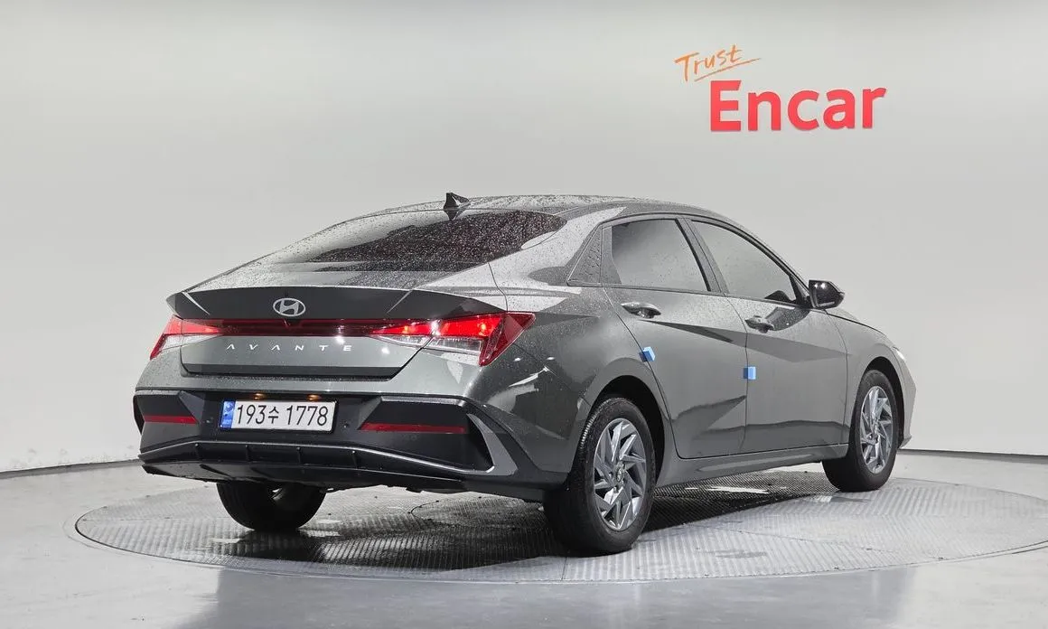 Hyundai AVANTE — фото 2
