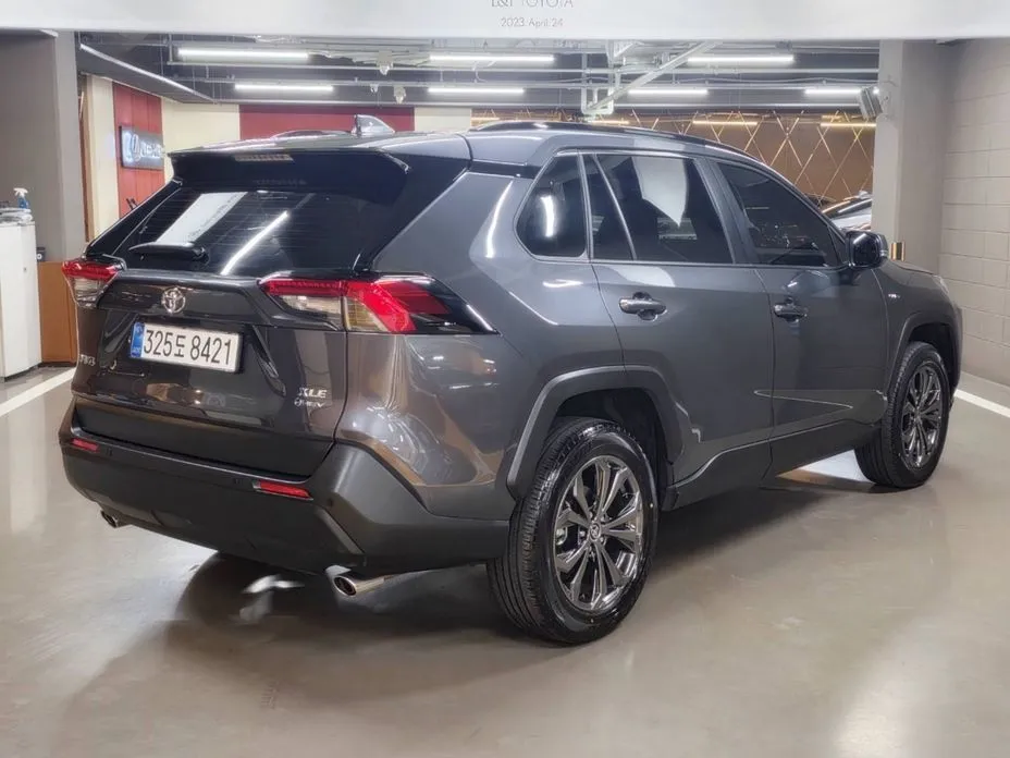 Toyota RAV4 2025 из KR, фото 5