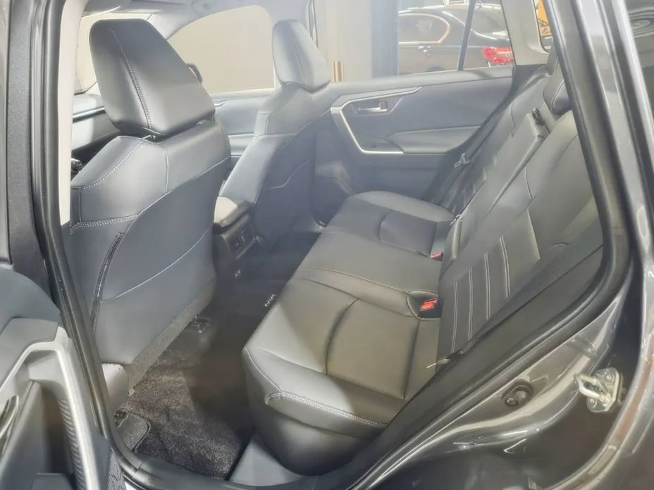 Toyota RAV4 2025 из KR, фото 9