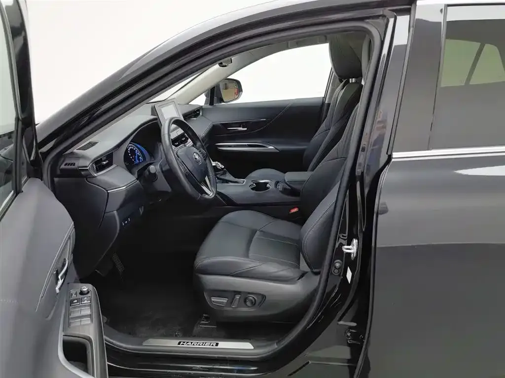 Toyota Harrier — фото 9