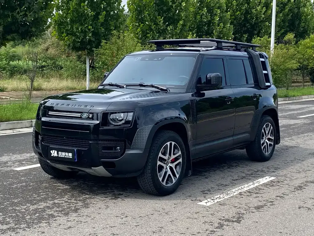 Land Rover Defender — фото 1