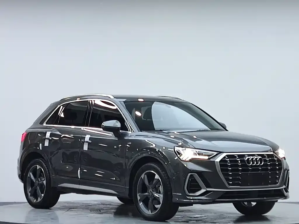 Audi Q3 — фото 3
