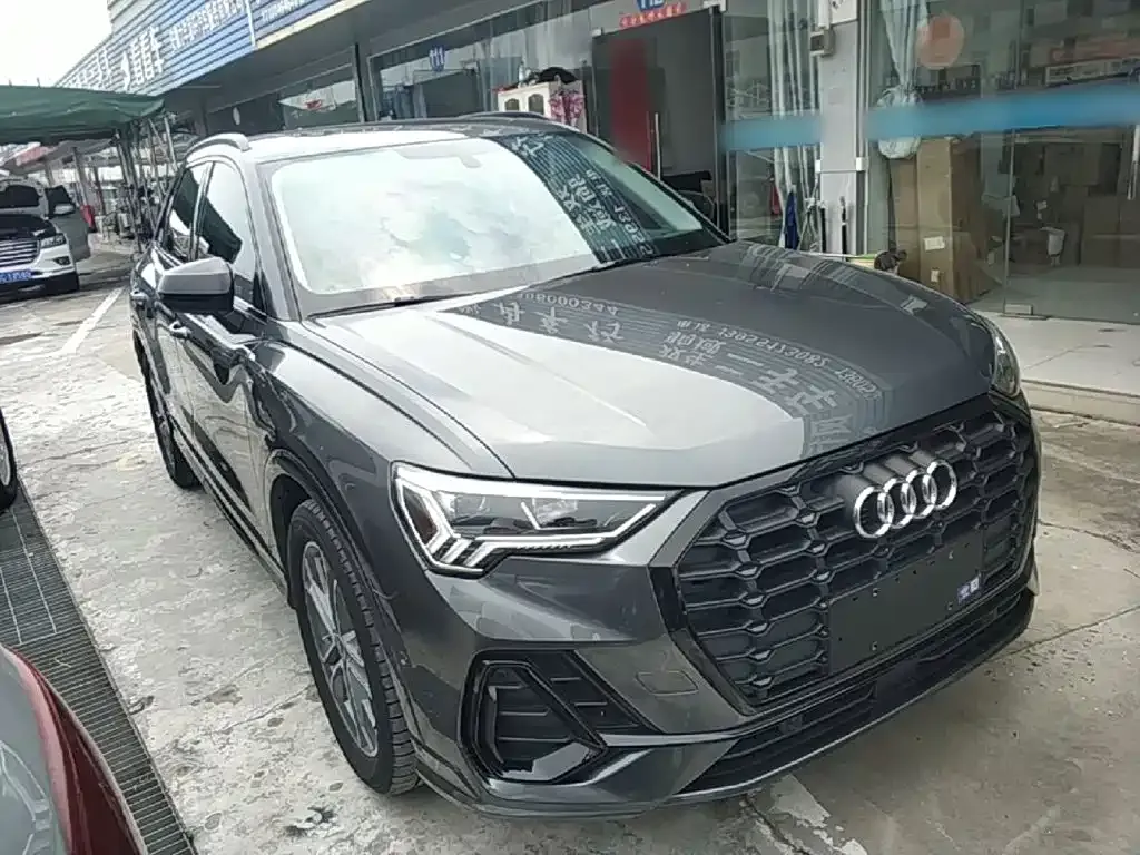 Audi Q3 — фото 7