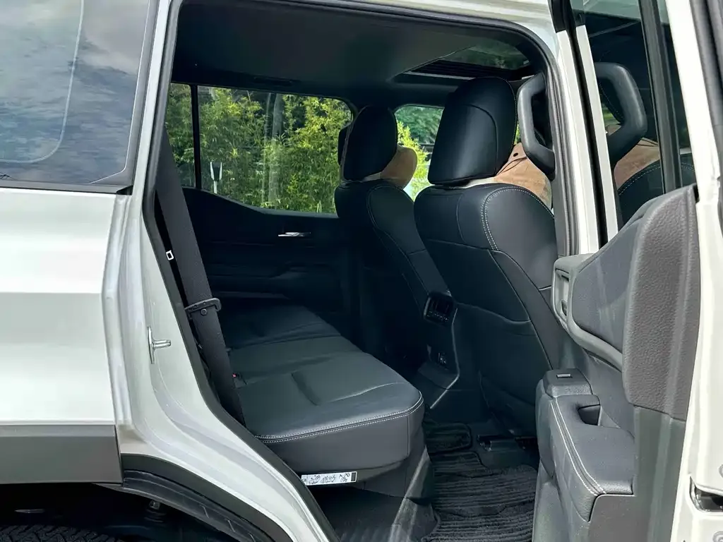 Toyota Prado 2025 из CN, фото 3