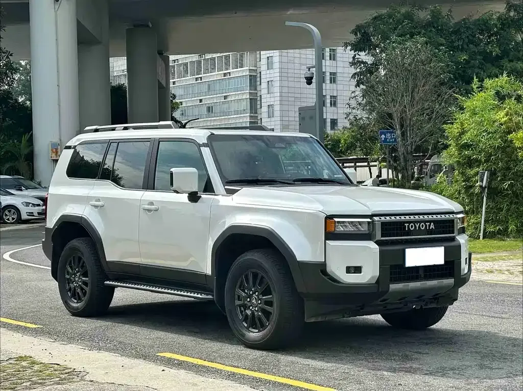 Toyota Prado 2025 из CN, фото 4