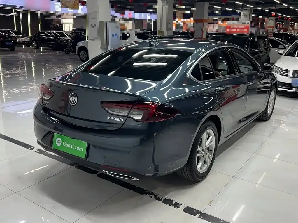 Buick Regal — фото 10