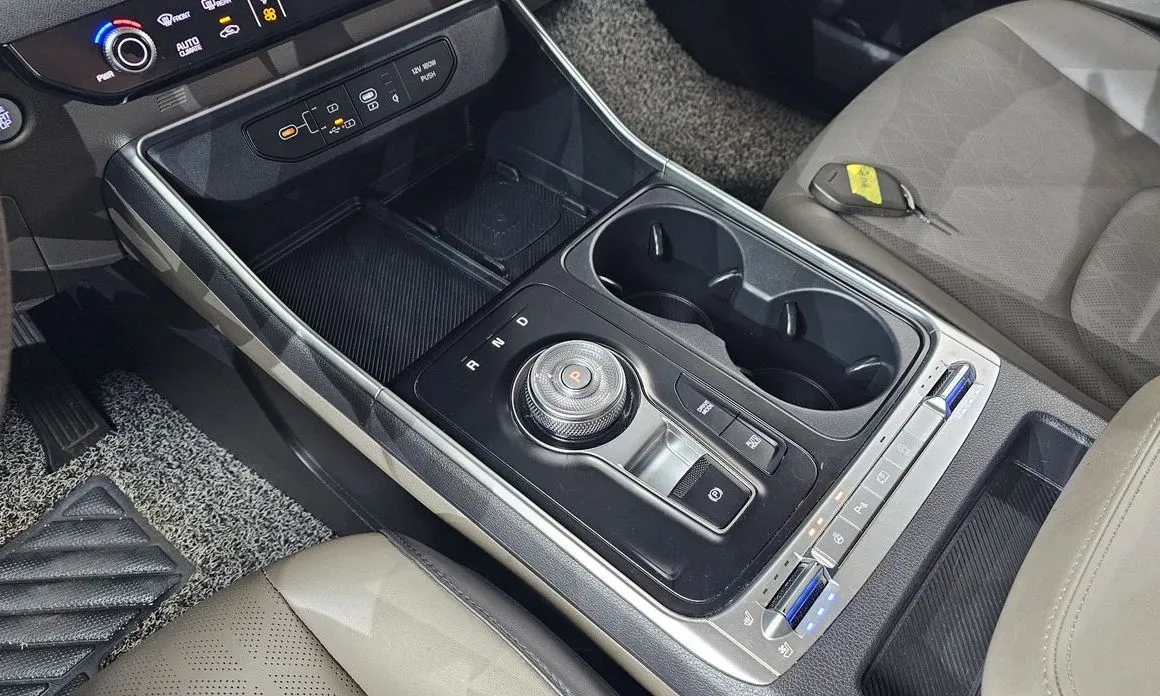Kia Carnival — фото 10