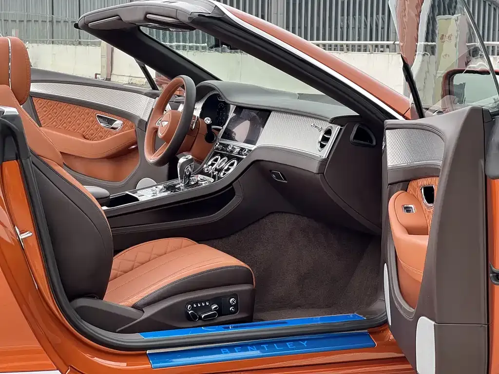 Bentley Continental — фото 4
