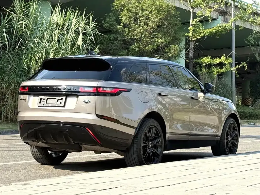 Land Rover Velar — фото 10
