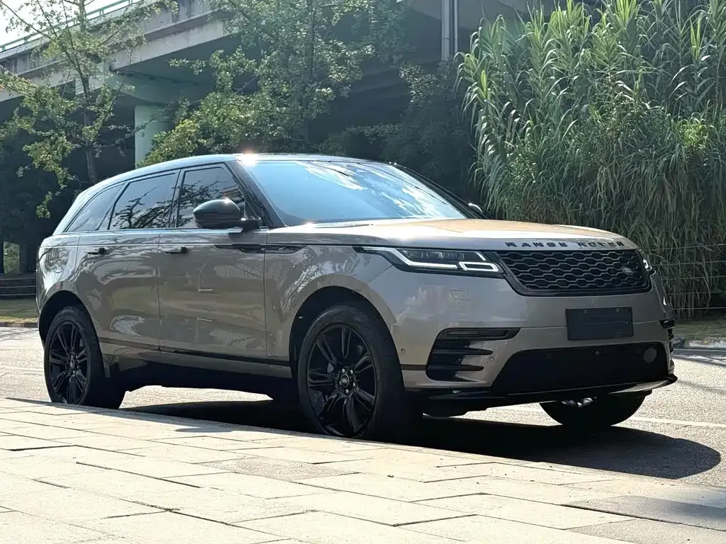 Land Rover Velar — фото 7