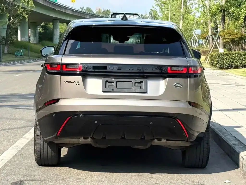 Land Rover Velar — фото 8
