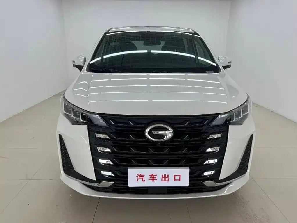 GAC Motor Trumpchi M6 — фото 1